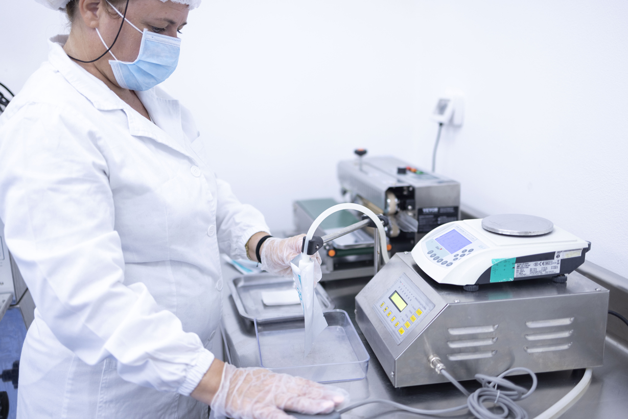 Tecnologia LUXIAMOVE nel reparto di produzione Jaku SPA